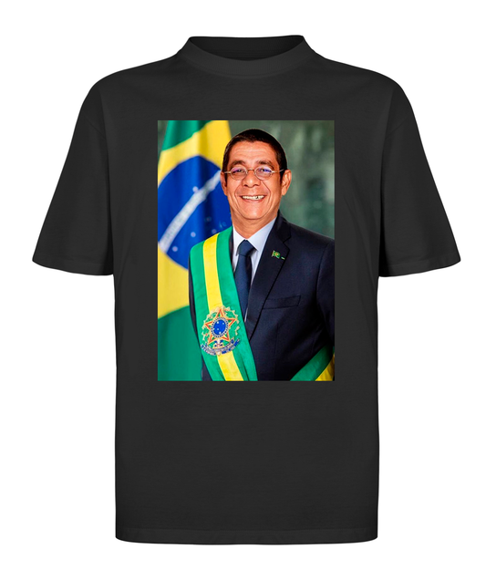 Camiseta streetwear oversized com estampa exclusiva do Zeca Pagodinho Presidente da Marginália.
